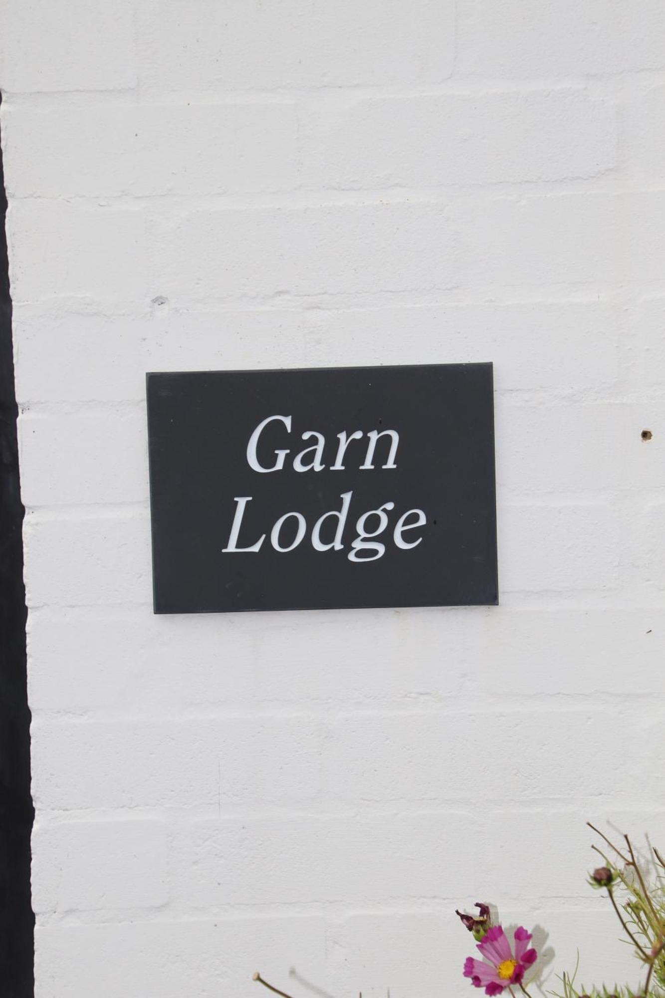 Garn Lodge Ньютаун Экстерьер фото